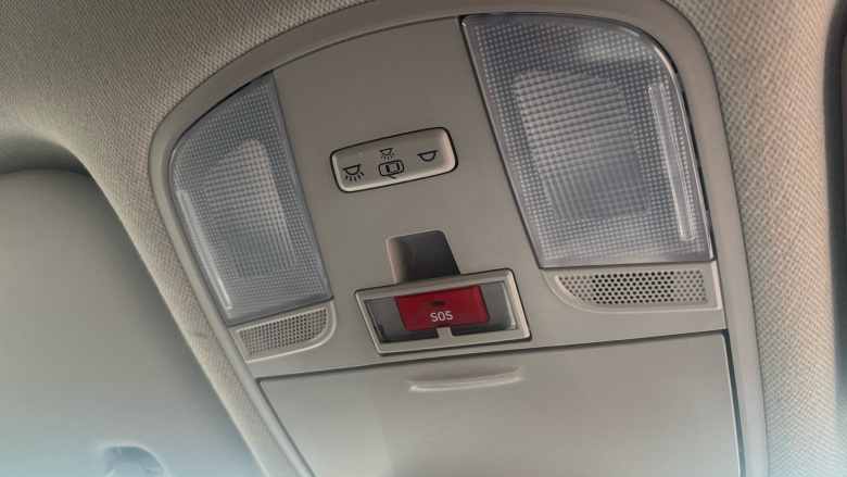 Hyundai KONA 100kW Premium 39kWh 5dr Auto Electric Hatchback